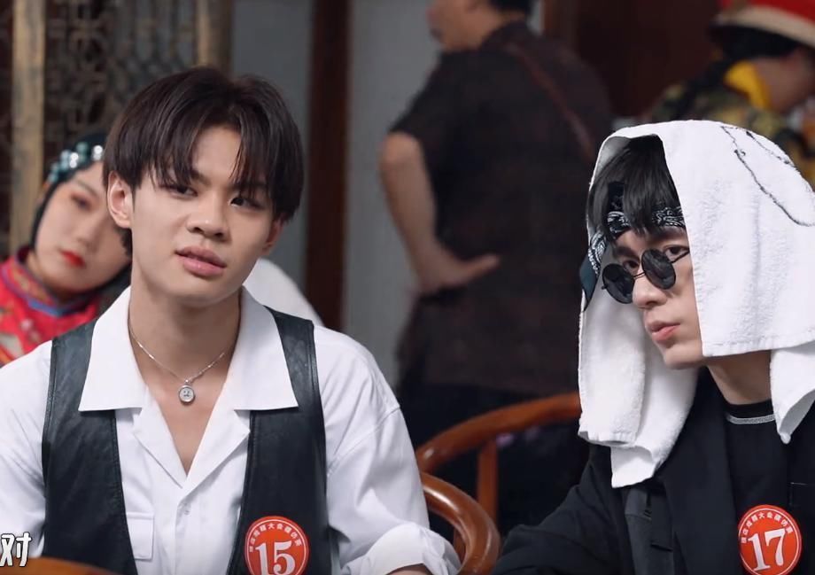 大写的丢人!《五哈》口碑7.6分,还不如吴彤的山寨综艺!