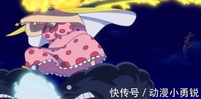 鹰眼|海贼王:布鲁克隐藏剧情,大战过鹰眼,鄙视过罗杰,打脸过红伯爵