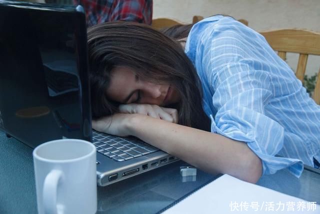 伤口愈合|怎样才能判断免疫力强弱？医生：能达到这4个标准的人，免疫力强