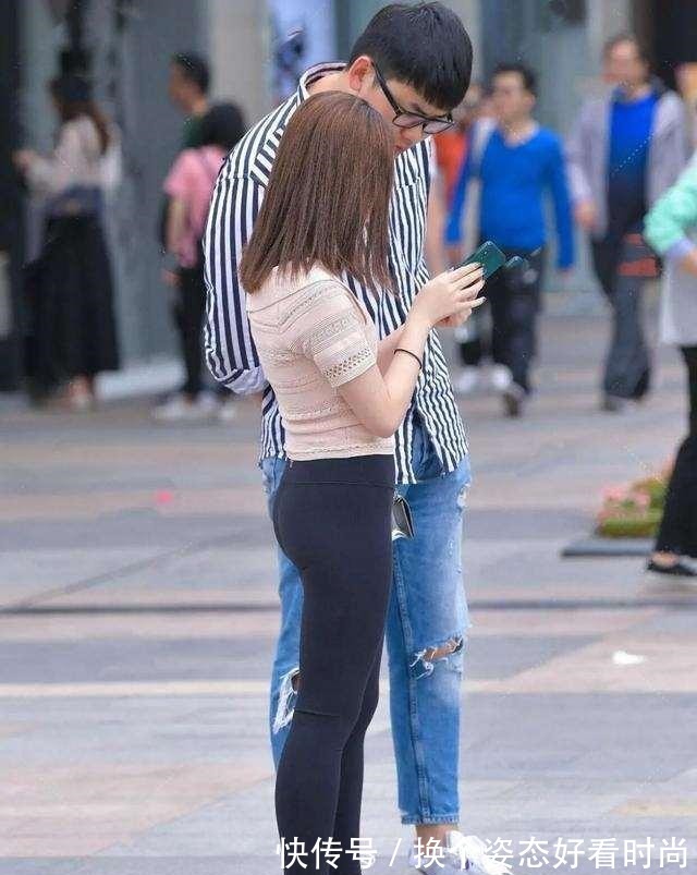 瑜伽裤 时尚新颖的瑜伽裤装扮提升气质与魅力，精致与优雅并存，时尚新颖！