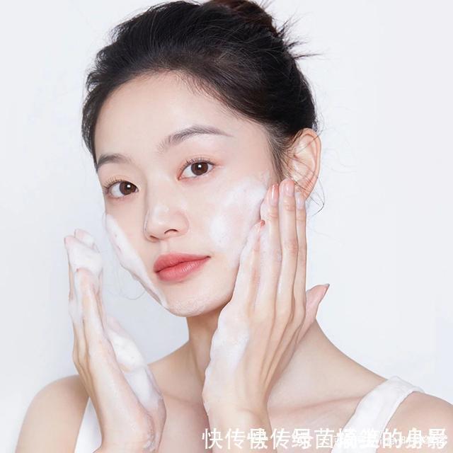 粉底液|为什么有的女人皮肤那么好,只要坚持做对这10件事,你也可以拥有