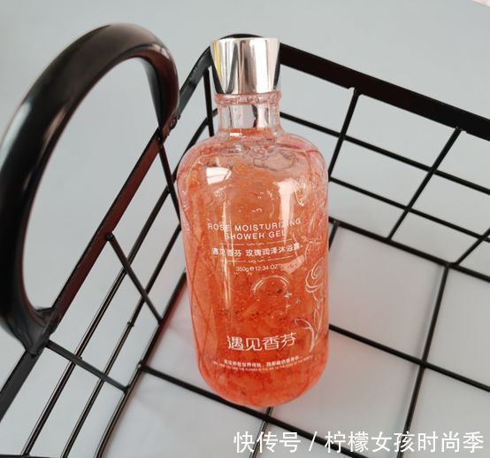 评测|5款超热门沐浴露评测,Olay玉兰油被踢出购物车,最终推荐这两款