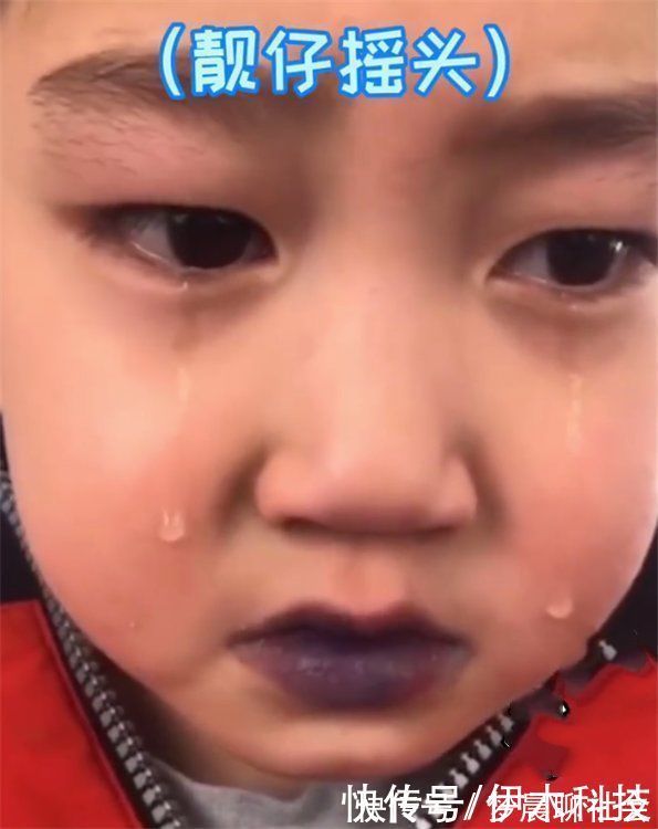 文具|小学生用水彩笔当口红,老师看了又气又笑:这是要当“黑魔仙”吗