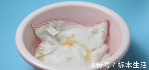 抹布又脏又油难清洗，水里加点它泡一泡，也能变得干干净净，真实用