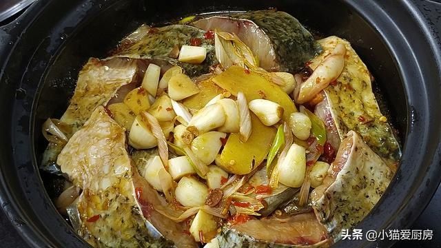  2克|教你做非常简单的砂锅焖草鱼，不用煎也不用油炸，好吃特下饭