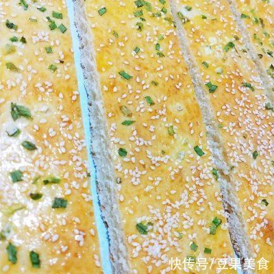 海绵宝宝|#我的养生日常-远离秋燥#海绵宝宝造型方块面包片