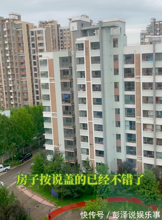 知名主持人北漂10年仍在租房，廚房簡陋遭嘲諷，自曝省錢資助他人