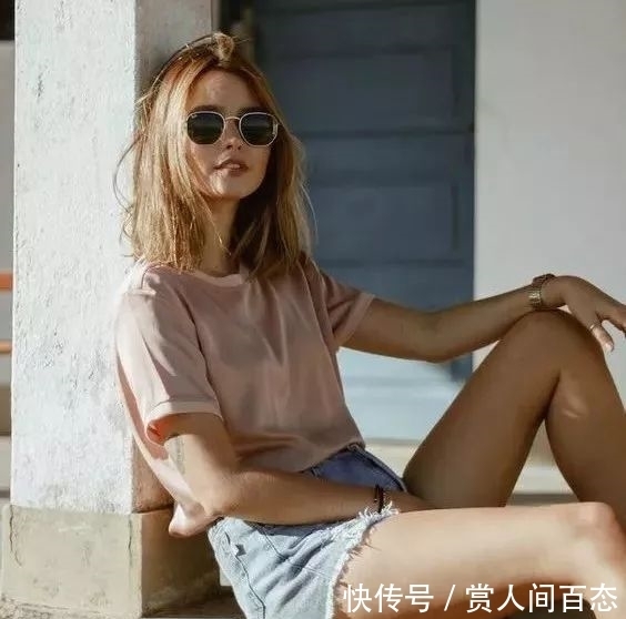 杨幂 裤腰小了别急着扔，剪1刀瞬间变合身，原来这么简单