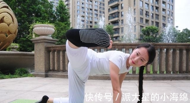 养心|90后美女导游，工作之余，练习瑜伽，一招一式很专业