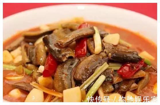 剁辣椒|美食推荐家常土鳝,香辣鱼块,花甲鸭煲,爆炒猪耳朵的做法