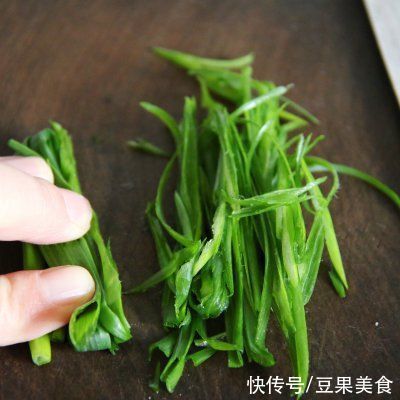 鲈鱼|#我为奥运出食力# 清蒸鲈鱼,鱼肉鲜美嫩滑的秘密