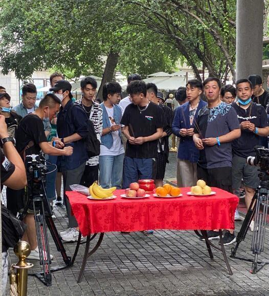 综艺节目|严敏要回来了，没有了男人帮，他又弄了个国内最大男团录节目