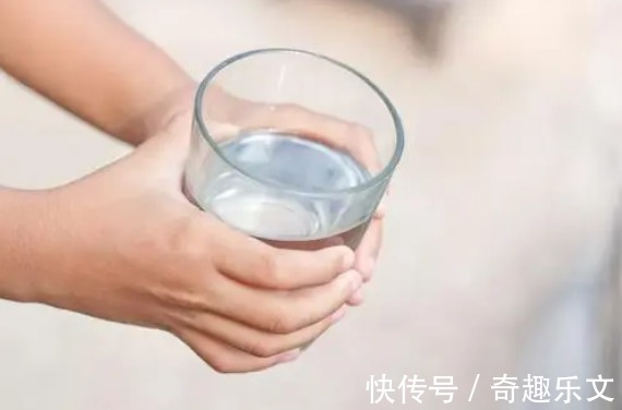 胃痛|缓解胃痛的10个小妙招