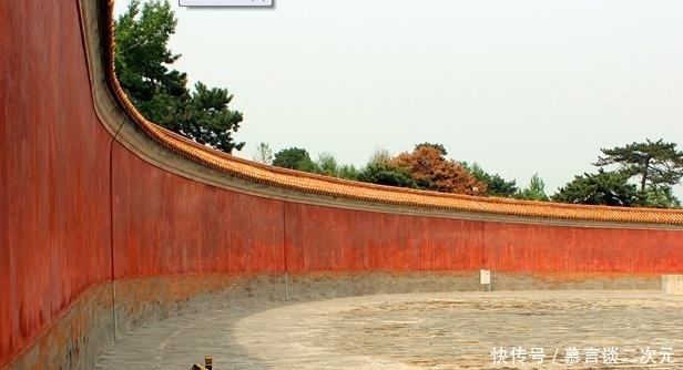 乾隆|直击乾隆儿子嘉庆帝墓地：回音壁让人叹为观止，陪葬皇后墓冷清！