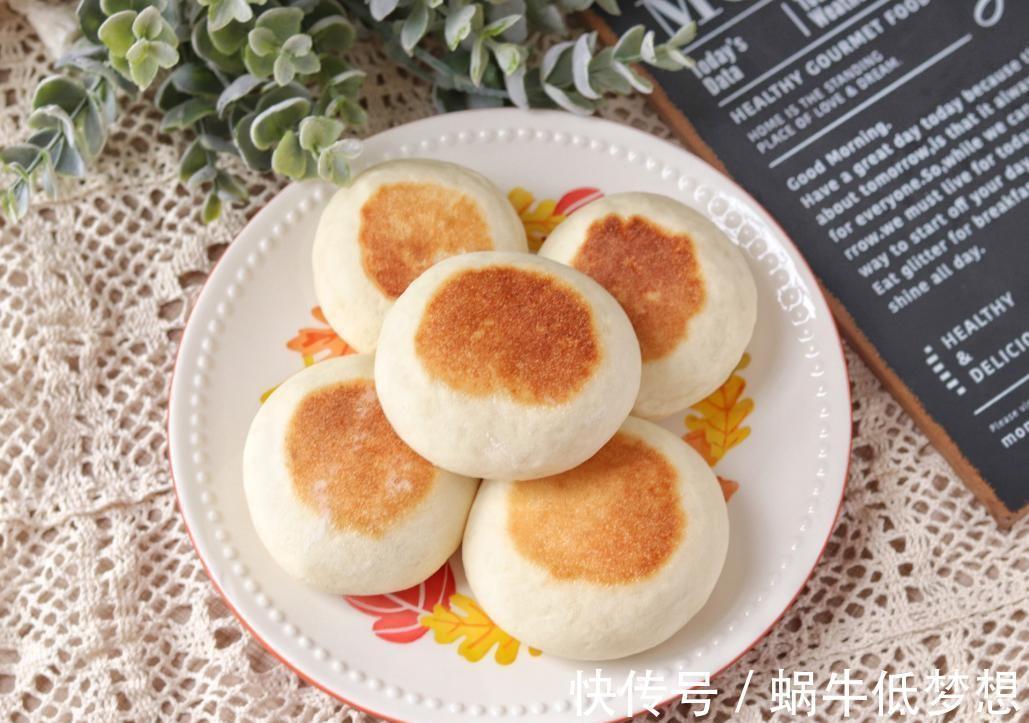 自制|自制美味酸奶蜜豆小面包,不用烤箱,一个平底锅就能搞定