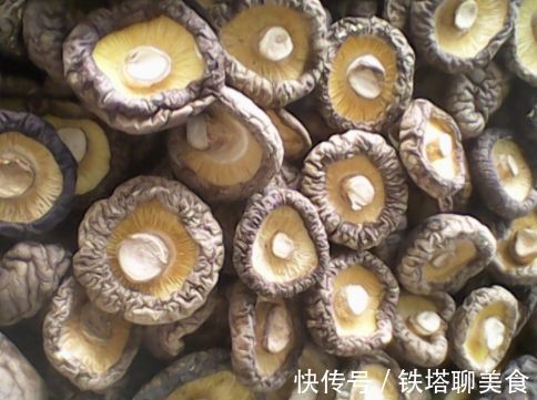 菜农透露:这3种香菇别买,不仅不好吃还没营养,我们自己都不吃