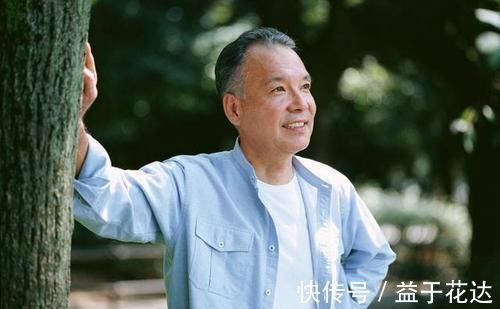 骨质疏松|60岁后,身体还能达到4个标准,有长寿潜质,占得越多越好