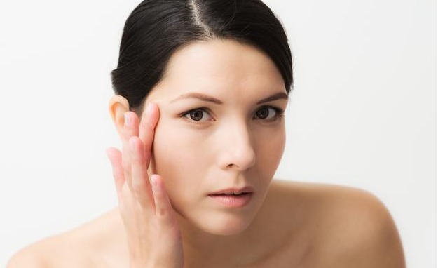 女性朋友|子宫好不好要看脸，如果脸上出现5个变化，说明子宫不健康