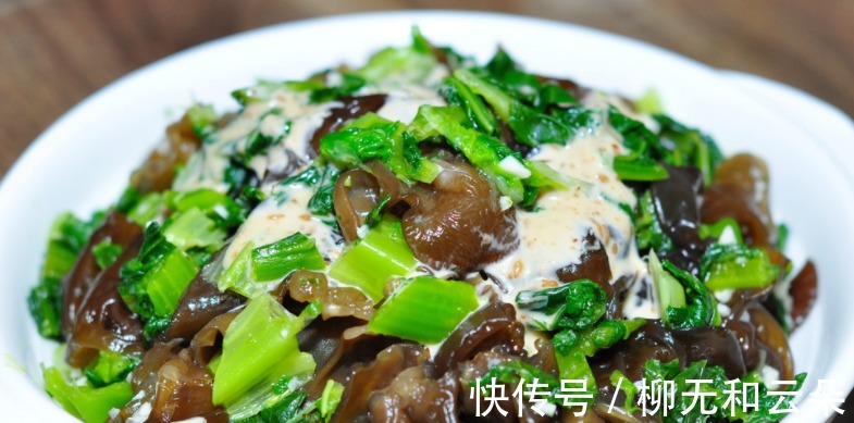 美味|伏天这菜是个宝,跟木耳搭配简单一炒,营养美味又鲜香,好吃下饭!