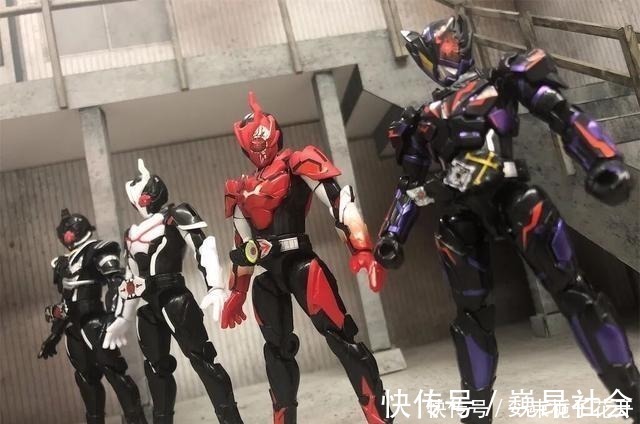 新规|假面骑士亚克蝎子，亚克零一装动赏析，新规造型纹理刻画清晰
