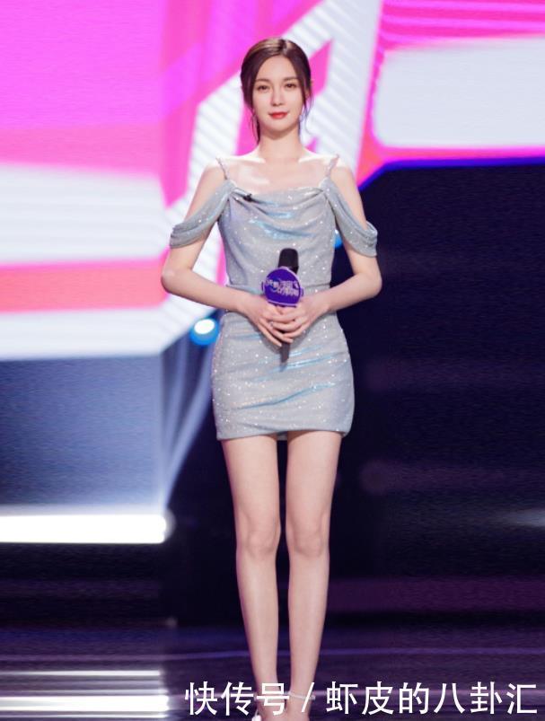 的腿有多长?别人穿9分裤,被她穿成7分裤