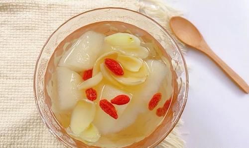 雪梨|明日白露，别忘吃“餐桌6宝”，顺应节气调整饮食，为秋冬打基础