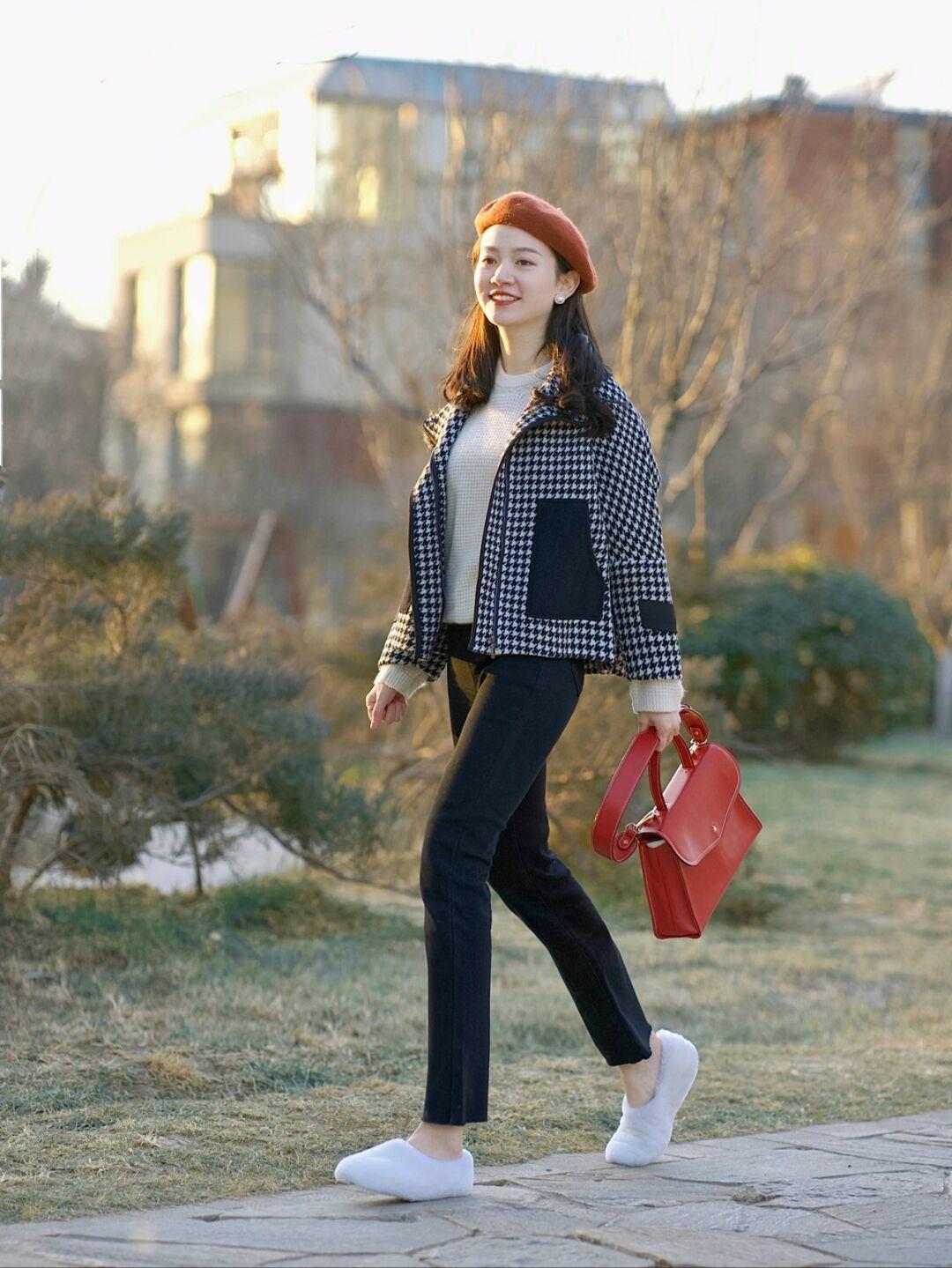 黑白配 冬季不容错过的“毛呢外套”搭配,思路总结好了,看这篇就够