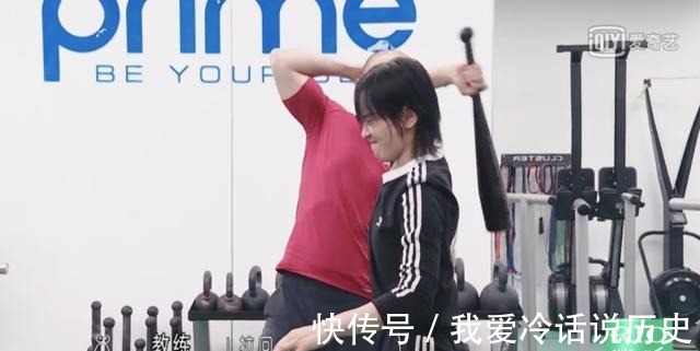 高跟鞋|周笔畅的独居生活,家里处处放绿植,把日子过了老年生活!