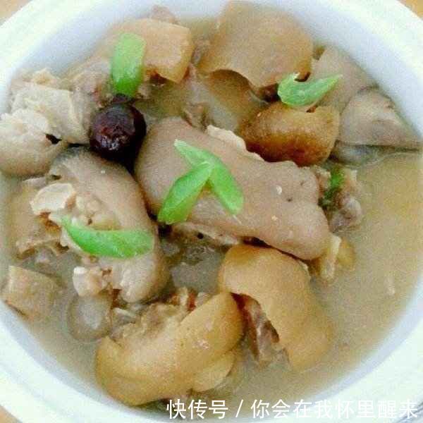 为啥猪蹄总是炖不烂?大厨老爸:少了这一步,难怪不香不软腥味重