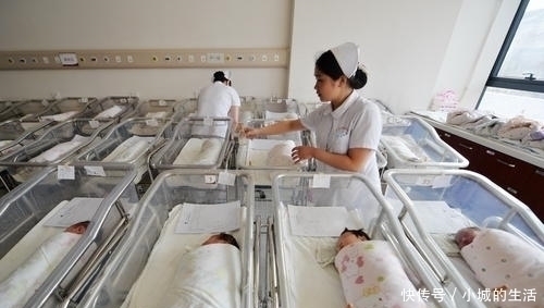 体重|新生儿出生护士为什么要报几斤几两医生一般不说,但父母要知道