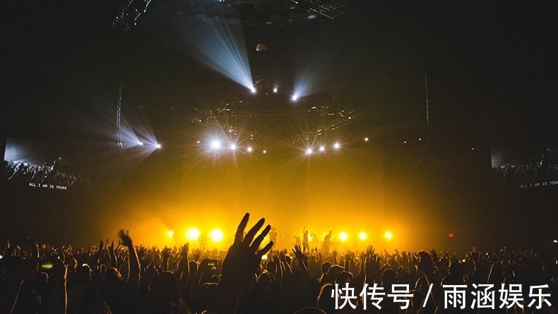 违规演出的蔡某某是谁？粉丝扒出文件，都是好心赠票惹的祸？