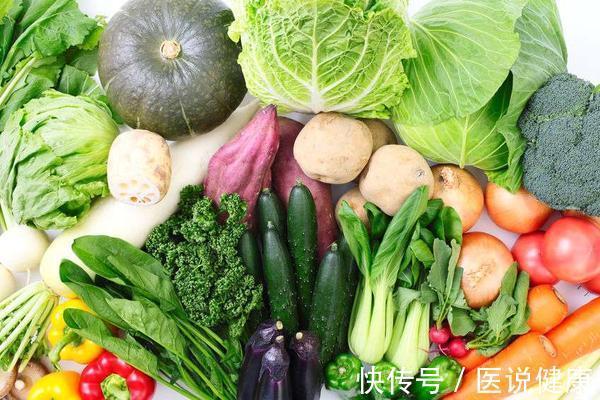 血糖|糖尿病“缠上”身时,身体会有4种表现,发现后,及时控制血糖