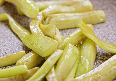 家人|人气家常下饭菜茄子盖浇饭，一秒征服家人的胃