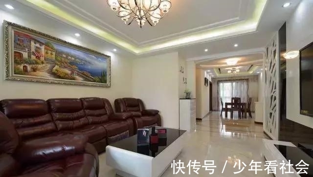 房子|房子交给未婚妻装修, 回家一看, 真不敢相信房子会是她装的!