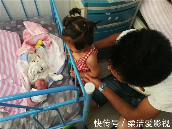 生孩子|生孩子到底是哪里痛?和电视上演的不一样,听听生过的宝妈怎么说