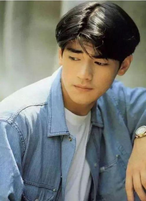 “山雞哥”最初人選原本是他，卻因太帥被淘汰，意外成就了陳小春