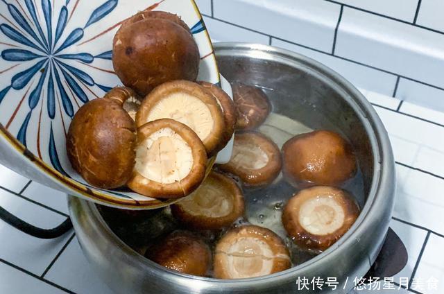 适量|一道让人食欲大开的美食蒜香香菇,独特的香味,真不错!