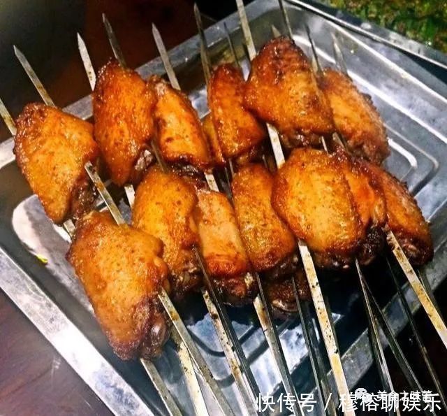 烧烤|东北人请客吃烧烤,一旦点了“四种串”,就是拿你当“贵宾”伺候