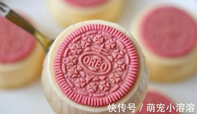 搅一搅就成功的蛋糕做法，不加一滴油和糖，入口即化，孩子特爱吃