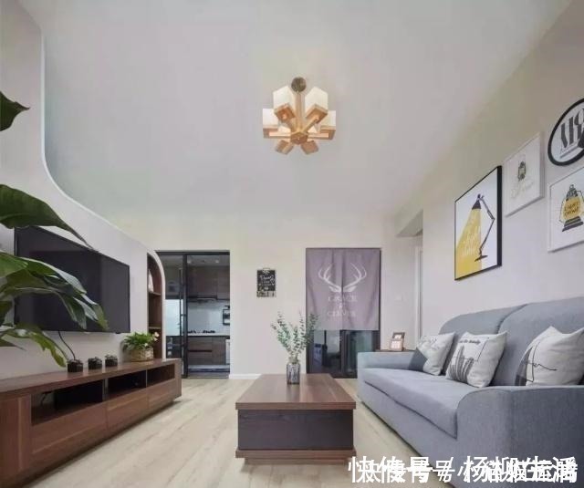 三室两厅|92平挤出三室两厅,一进屋就被迷住了!餐厅设卡座更实用!晒晒!