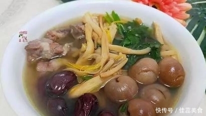 失眠最怕這道湯，隔2天喝1碗，一覺睡到自然醒，想睡不著都難