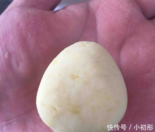 自从知道红薯可以这样吃,我家零食都没买了,一次做2斤都不够吃