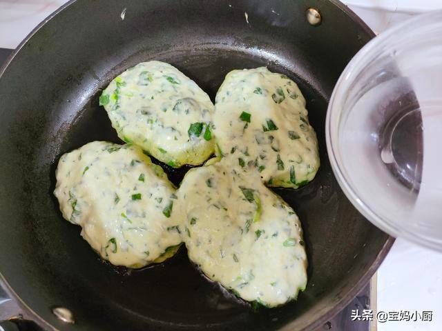 玉米面,这吃法50斤都不够,不糙,暄软像面包,连小孩都吃不停