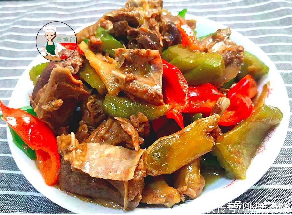 滋补|三伏天，这肉要多吃，比牛羊肉便宜、比猪肉营养，鲜香滋补不上火