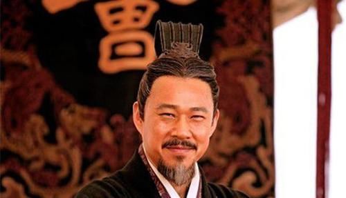 并未|刘备被赶出小沛，吕布并未出面，派出的是张辽和一支特殊的军队