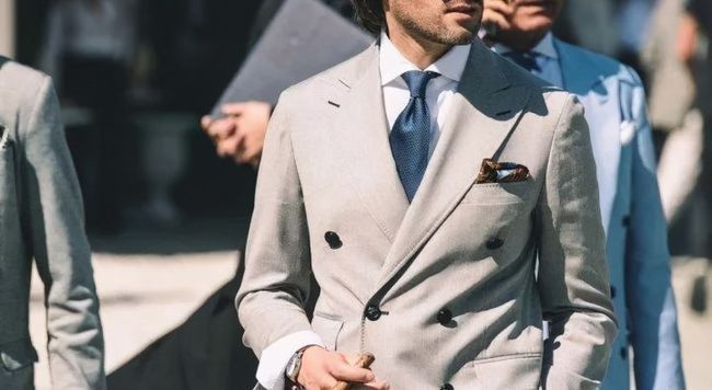 百达翡丽这些高档次手表为什么卖这么贵?