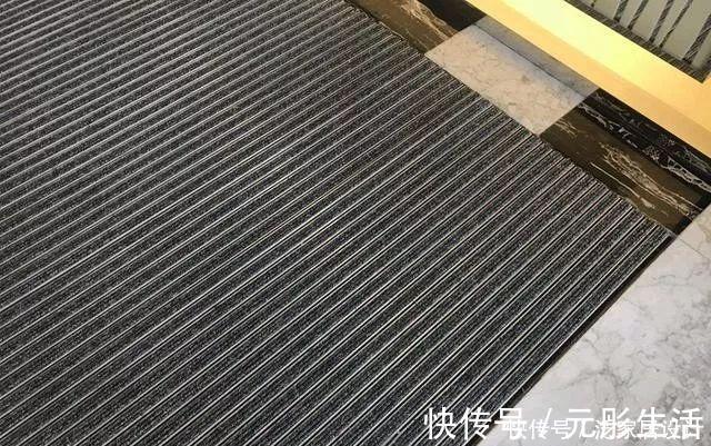 铝合金|越来越多人不在门口放地垫了,现在流行这样弄,省钱干净又实用