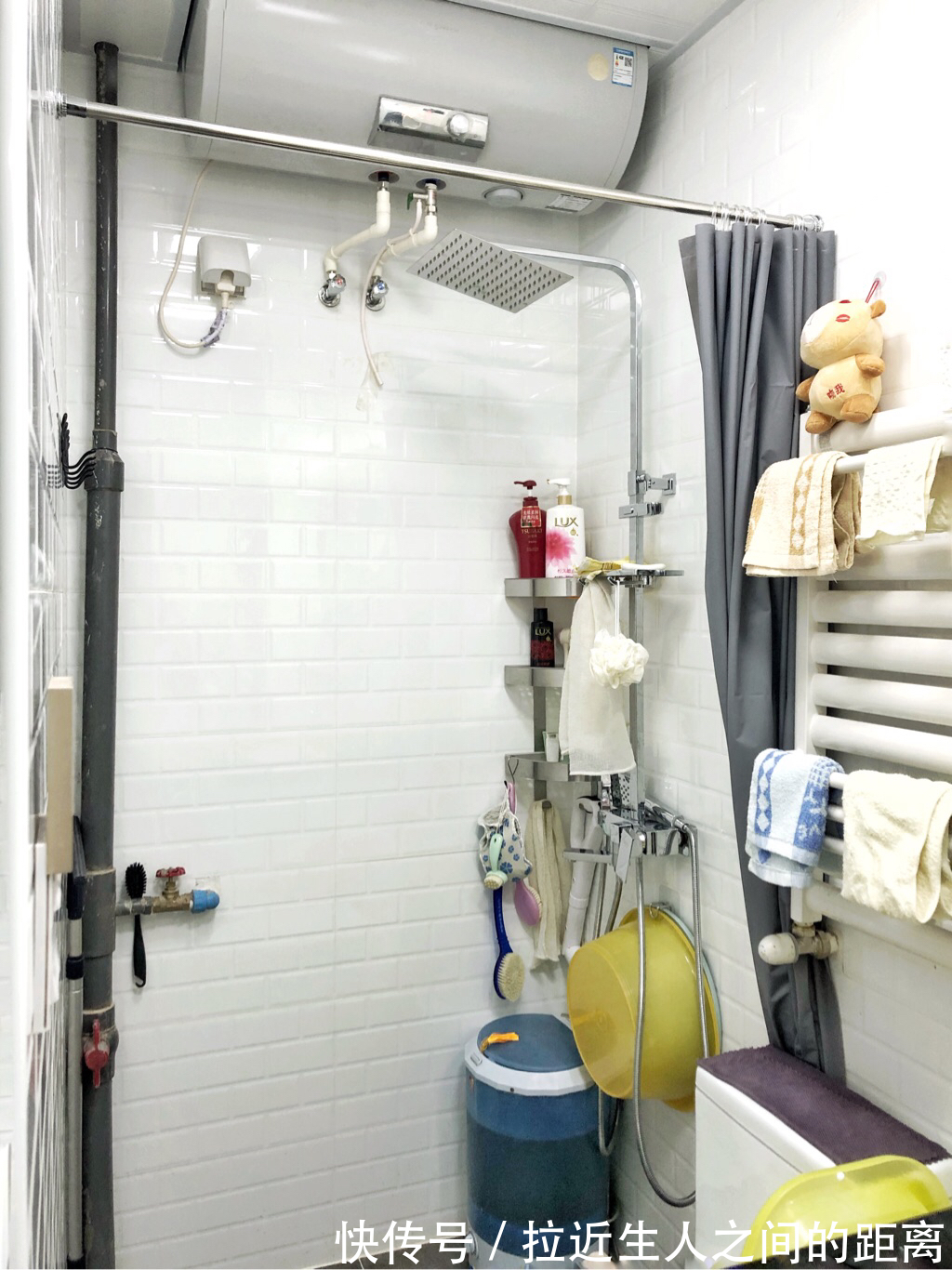 阳台上|单亲妈妈带着孩子住37平小家,沙发当床睡,卧室给孩子,太暖心!