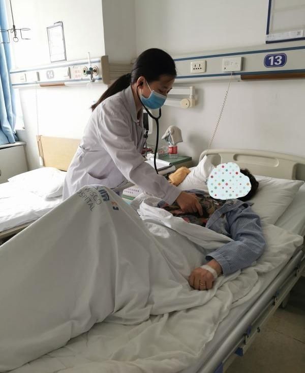 病根|40年的头痛竟是因先天性心脏病，女子头痛病根被一次微创手术消除了