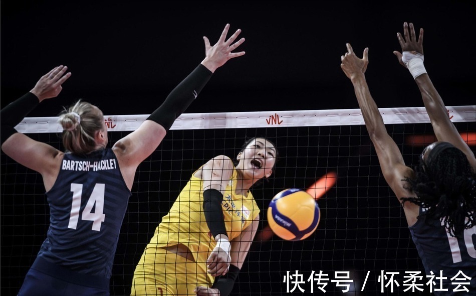 郎平|美國(guó)女排徹底崩潰，中國(guó)女排不進(jìn)四強(qiáng)原因曝光，郎平回應(yīng)大快人心